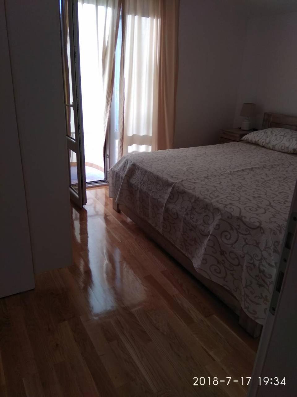Apartments Grabovica بار المظهر الخارجي الصورة