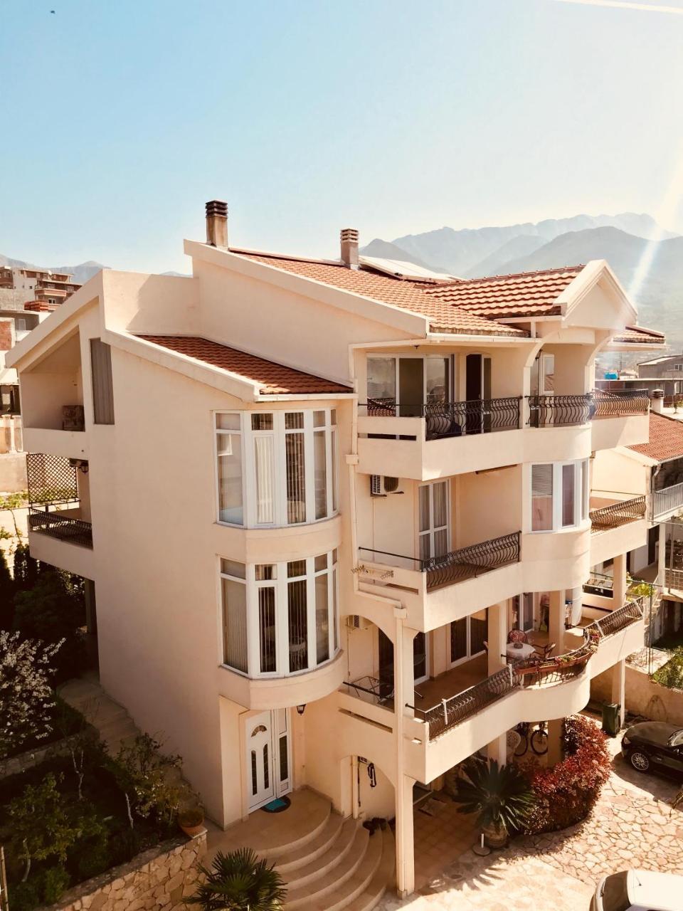 Apartments Grabovica بار المظهر الخارجي الصورة